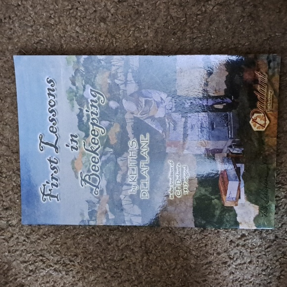 First Lessons in Beekeeping by Keith Delplane Book - Picture 2 of 3